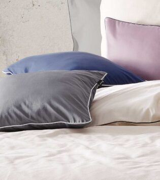 Schweizer Satin fleuresse
