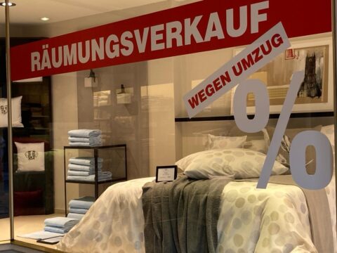 N&K Bielefelder Wäsche macht Räumungsverkauf in Münster