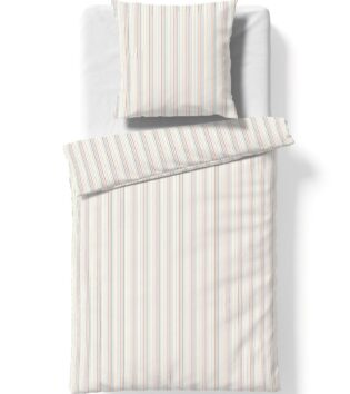 Bettwäsche-Set mit feinen, vertikalen Streifen in mehreren Pastellfarben Multicolor. Sichtbar sind ein Kissen und eine Bettdecke, die beide das gleiche Streifenmuster auf hellem Grund zeigen.